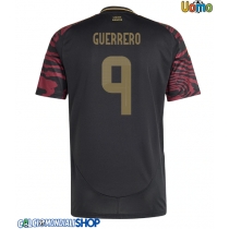 Maglie da calcio Perù Paolo Guerrero #9 Seconda Maglia Copa America 2024 Manica Corta